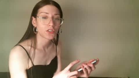 Elisabeth online show from March 2025 11:58:02 AM