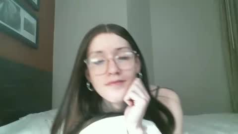 Elisabeth online show from January 2026 04:27:01 AM