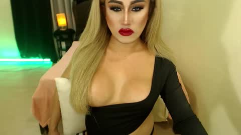 SEDUCTIVEmistresCUMS online show from February 2025 12:49:01 AM