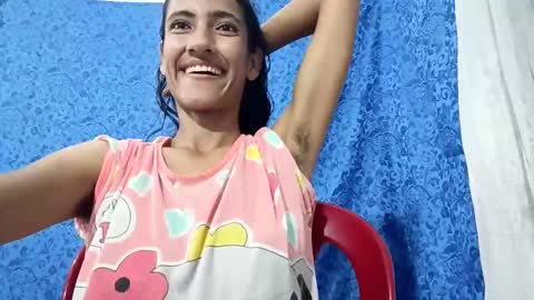 Snapshot of tsmilingg chatting on May 2026 08:21:01 AM Dulce online show from May 2026 08:21:01 AM