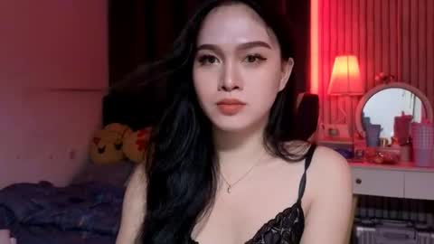 Bella Ratbu online show from November 2025 12:37:02 PM