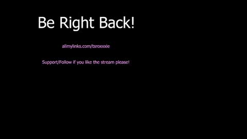 Roxxxie online show from September 2025 07:50:02 PM