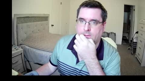 Snapshot of tstwbtsb chatting on April 2026 03:39:01 PM tstwbtsb online show from April 2026 03:39:01 PM
