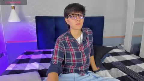 Maru online show from September 2025 07:47:01 PM