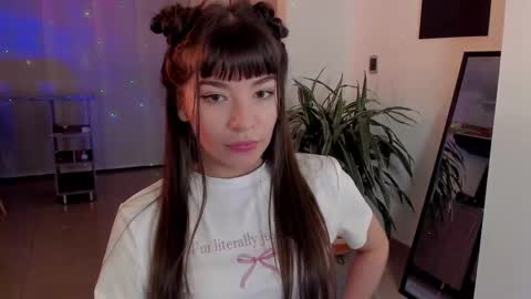 Tsuky online show from March 2025 02:49:02 AM