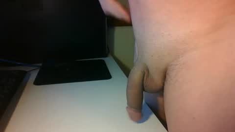 Snapshot of ttdiaz01 chatting on January 2026 09:01:01 AM Portuga online show from January 2026 09:01:01 AM