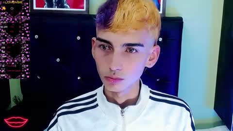 ttimy online show from March 2025 10:58:01 PM