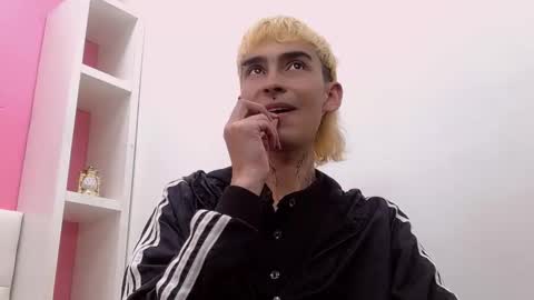 ttimy online show from April 2026 08:31:01 PM