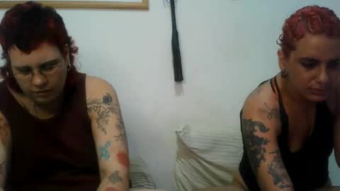 Snapshot of ttransviado chatting on October 2025 12:28:02 AM Nique online show from October 2025 12:28:02 AM