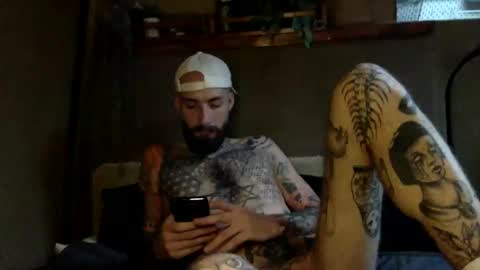 Snapshot of tuhands chatting on January 2025 03:17:02 PM Tuhands online show from January 2025 03:17:02 PM