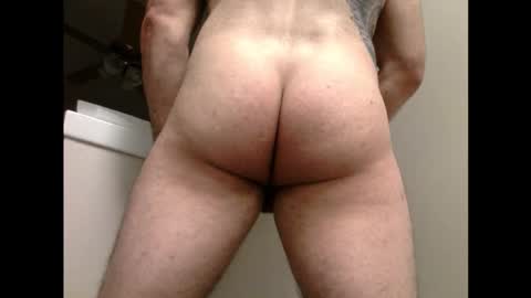 Snapshot of turnmeout2nite chatting on December 2024 02:34:02 AM Duke Dillinger online show from December 2024 02:34:02 AM