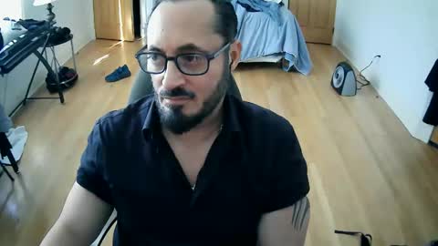 tuscan_taurus online show from February 2026 07:50:02 PM