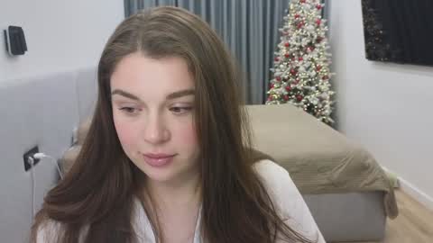 Ariana online show from December 2024 08:36:02 PM