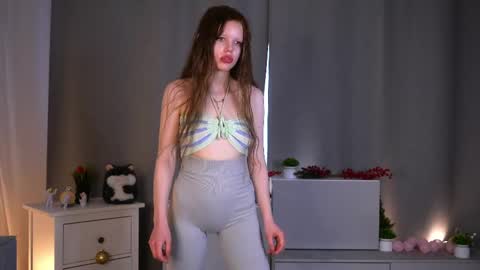 Snapshot of tuyetforster chatting on May 2026 02:11:02 PM Shirlee online show from May 2026 02:11:02 PM