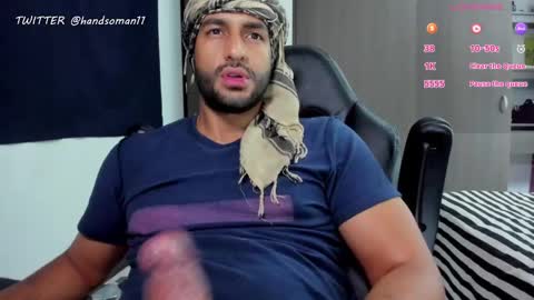 tuzzio1 online show from March 2025 06:26:02 PM