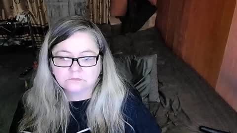 Lana online show from February 2025 11:36:02 PM