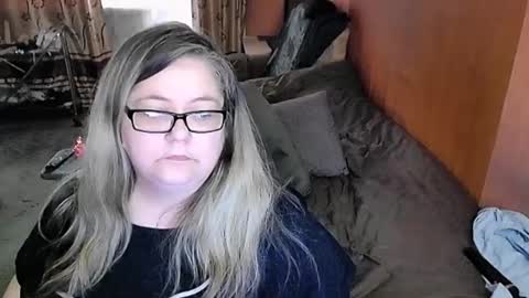 Lana online show from February 2025 02:40:02 AM