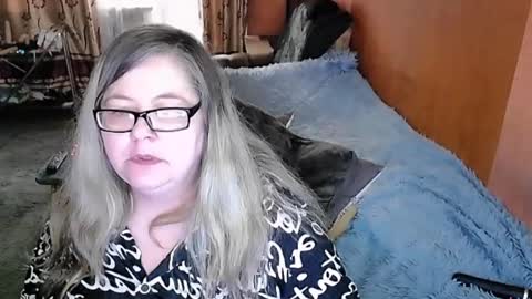 Lana online show from February 2025 04:31:01 AM