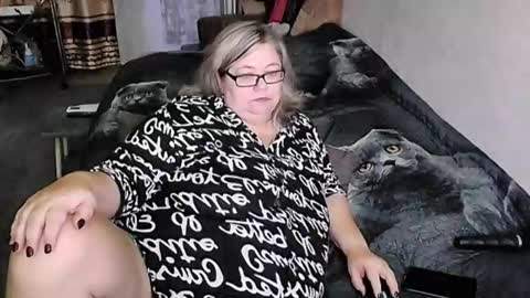 Lana online show from September 2025 11:17:02 PM