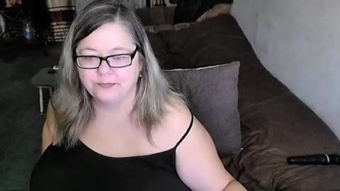 Lana online show from February 2026 09:22:02 PM