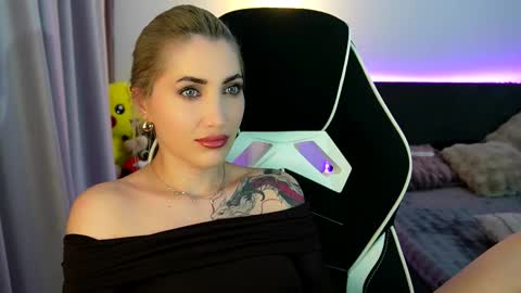 MayCarrey online show from March 2026 11:31:02 PM