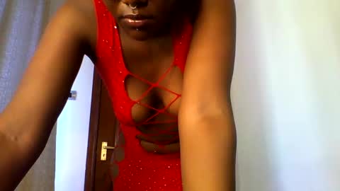 Snapshot of twerking_cheek_1 chatting on February 2025 05:31:02 AM Alma online show from February 2025 05:31:02 AM