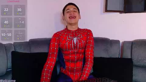 Snapshot of twink_daren chatting on February 2026 06:15:02 PM Mr Daren online show from February 2026 06:15:02 PM