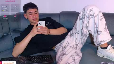 Snapshot of twink_daren chatting on May 2026 06:24:01 PM Mr Daren online show from May 2026 06:24:01 PM