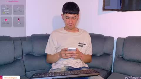 Snapshot of twink_daren chatting on May 2026 07:20:01 PM Mr Daren online show from May 2026 07:20:01 PM