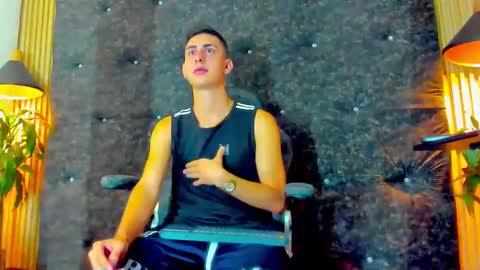 Snapshot of twink_scott19 chatting on November 2025 09:48:02 PM twink_scott19 online show from November 2025 09:48:02 PM