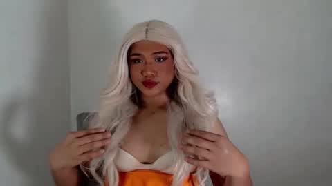 Snapshot of twinkcheska chatting on November 2025 06:02:01 PM Cheska Schock online show from November 2025 06:02:01 PM