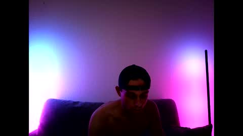 Twink online show from January 2026 08:29:01 AM