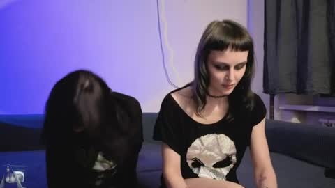 Snapshot of twins_terror chatting on June 2026 06:21:02 PM Sin and Skin online show from June 2026 06:21:02 PM