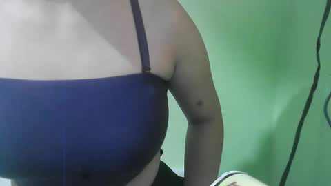 twitamscouple4u online show from October 2025 04:26:01 AM