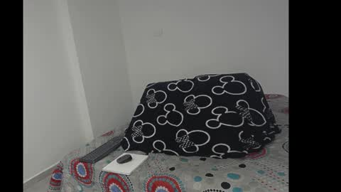 Snapshot of two_souls69 chatting on February 2025 04:12:01 AM Matt online show from February 2025 04:12:01 AM