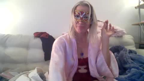 twoboobsonepenis online show from June 2026 03:15:02 AM
