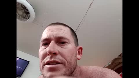 Snapshot of twocrazy85 chatting on February 2025 01:46:02 PM Twocrazy85 online show from February 2025 01:46:02 PM