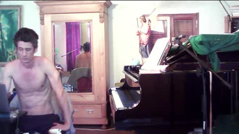 Snapshot of twoforallprivate chatting on February 2025 07:34:01 PM TobeBritta online show from February 2025 07:34:01 PM