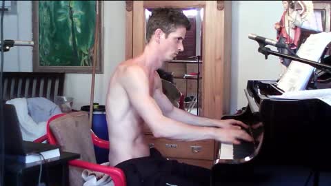 Snapshot of twoforallprivate chatting on February 2025 07:10:02 PM TobeBritta online show from February 2025 07:10:02 PM