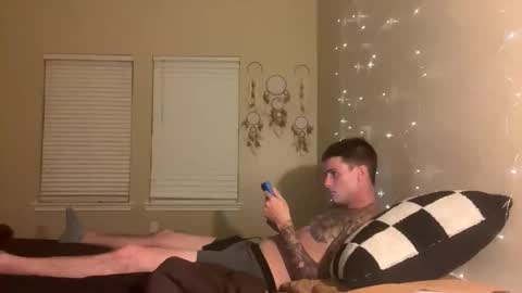 Twofreaksandacam online show from February 2026 06:17:01 AM