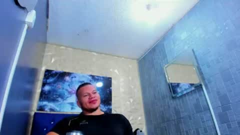 Tyleer Scot online show from June 2026 02:05:01 PM