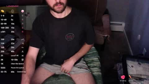 tyler4478 online show from December 2025 06:03:02 PM