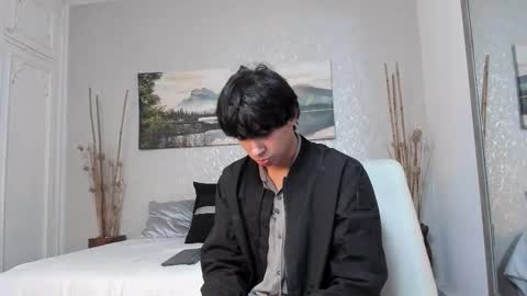 Tyler online show from September 2025 03:27:02 AM