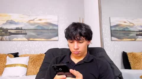 Tyler online show from November 2025 03:01:02 AM