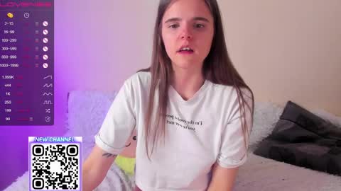 Ema online show from April 2026 09:39:33 PM