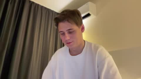 tyler_garrner online show from October 2025 02:46:01 PM