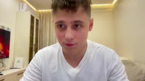 tyler_garrner online show from November 2025 03:45:02 PM