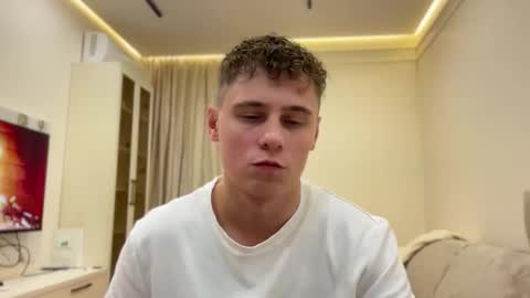 tyler_garrner online show from November 2025 05:13:01 PM