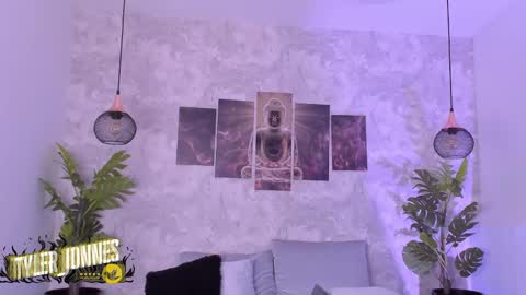 Tyler online show from December 2024 08:08:02 AM