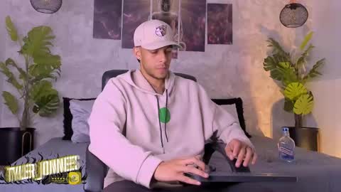 Tyler online show from December 2024 05:14:02 AM